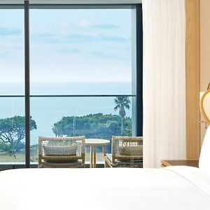 Premium King Room Sofa Bed Ocean View